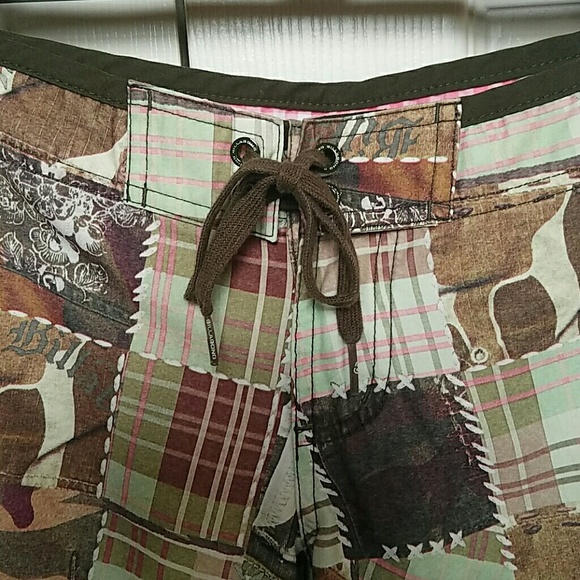 Y2K Billabong Swim Trunks/Shorts - Picture 2 of 6